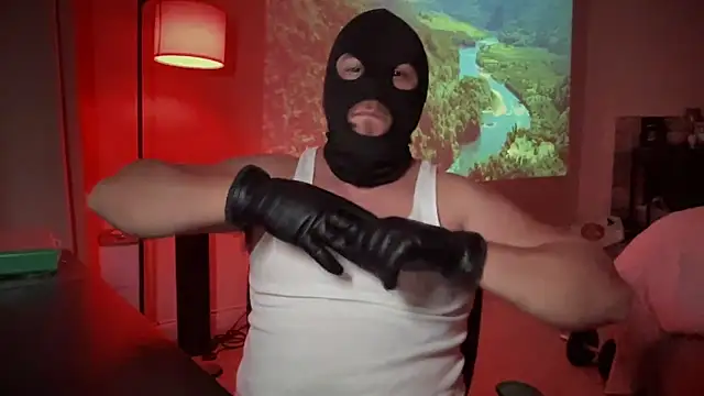 Snapshot of nagolraven chatting on October 2025 04:13:01 AM nagolraven online show from October 2025 04:13:01 AM