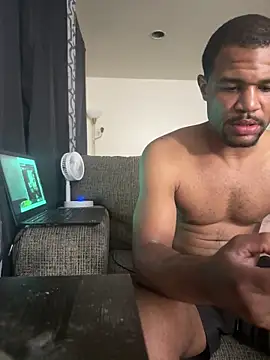 Snapshot of kingtaydo chatting on June 2026 07:17:02 AM kingtaydo online show from June 2026 07:17:02 AM