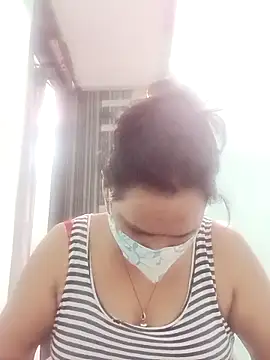 Your-vipasha online show from November 2025 03:23:01 PM