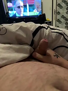 Snapshot of Badking9377 chatting on September 2025 05:24:02 PM Badking9377 online show from September 2025 05:24:02 PM