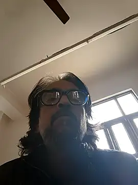 malhotra21 online show from December 2025 09:27:01 AM