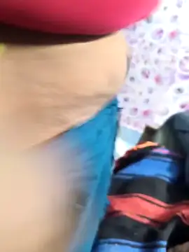 Snapshot of CUTE_BHABI_1 chatting on November 2025 01:47:02 PM CUTE BHABI 1 online show from November 2025 01:47:02 PM