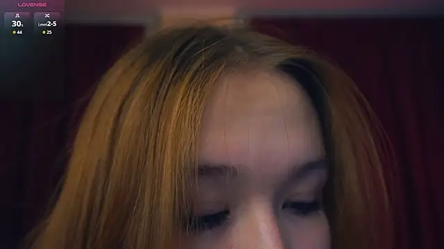 Snapshot of ShariTietge chatting on December 2025 09:08:01 PM ShariTietge online show from December 2025 09:08:01 PM