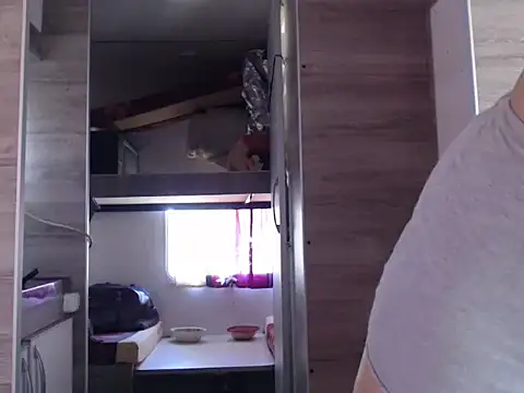 Missforever online show from October 2025 06:39:02 PM