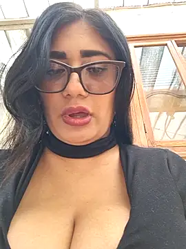 Monse--145 online show from November 2025 02:53:02 PM