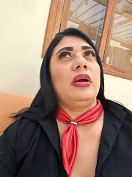 Monse--145 online show from December 2025 04:24:01 PM