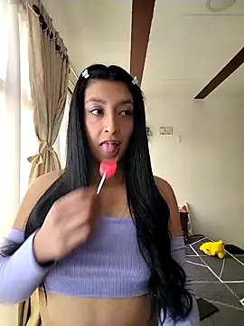 Snapshot of Coralaine_96 chatting on November 2025 02:28:02 PM Coralaine 96 online show from November 2025 02:28:02 PM