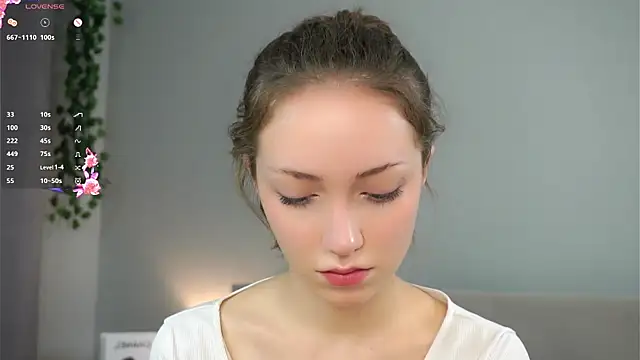 ZeniaBolich online show from November 2025 01:49:01 AM