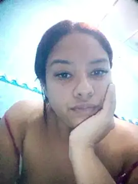 Snapshot of EAAM1@xh chatting on January 2026 10:25:02 PM EAAM1xh online show from January 2026 10:25:02 PM