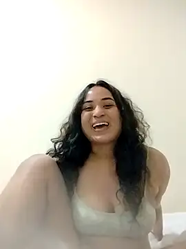 Snapshot of SoakedUpKitty- chatting on December 2025 11:36:02 PM SoakedUpKitty- online show from December 2025 11:36:02 PM