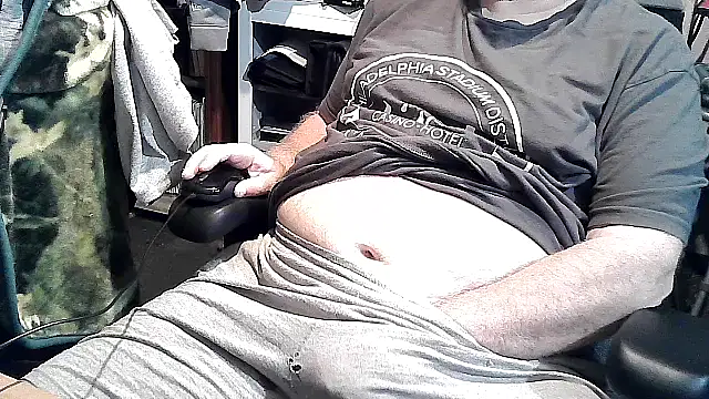 georgew62 online show from October 2025 05:05:01 AM