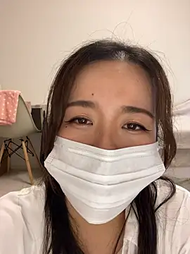 NATSUMI00 online show from September 2025 06:26:02 AM