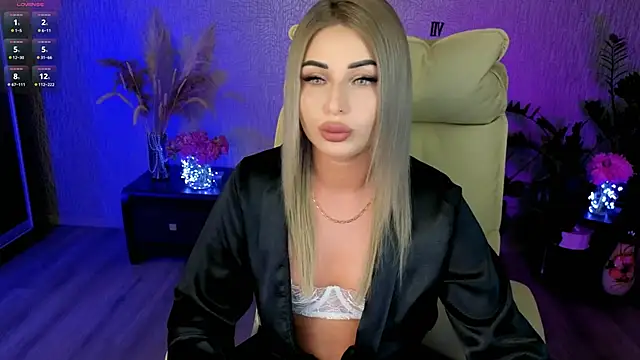 NikkiiStill online show from June 2026 09:09:01 PM