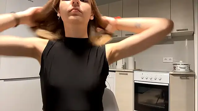 Denni Spilber online show from October 2025 05:11:02 PM