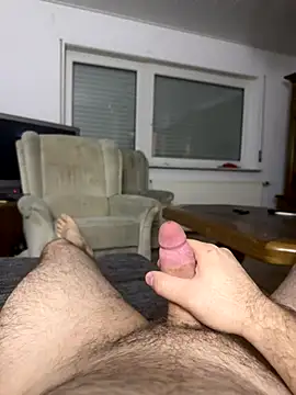 flamur albania online show from November 2025 05:56:02 PM