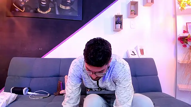 DanteWinter online show from October 2025 03:35:01 AM