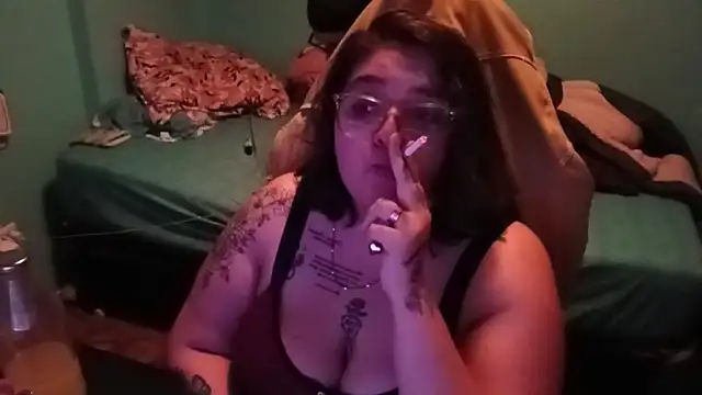 yxngboobs online show from June 2026 01:32:02 AM