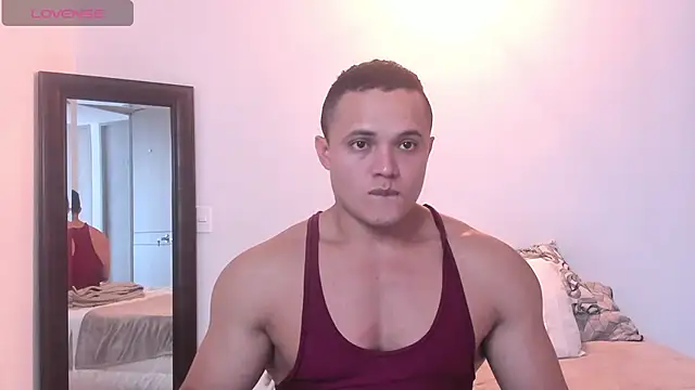 Snapshot of KingLevi01 chatting on September 2025 02:28:02 PM KingLevi01 online show from September 2025 02:28:02 PM