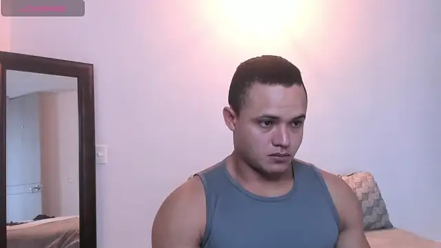 Snapshot of KingLevi01 chatting on September 2025 02:18:02 PM KingLevi01 online show from September 2025 02:18:02 PM