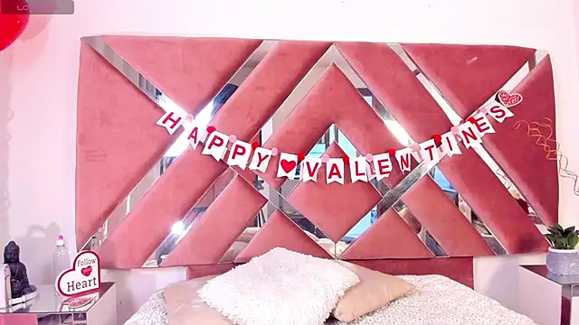 Snapshot of Ambeer_fox_ chatting on February 2026 07:52:01 PM Ambeer fox online show from February 2026 07:52:01 PM