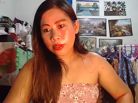 filipina beauty online show from November 2025 06:41:02 PM