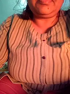 bitch-horny online show from January 2026 02:27:01 AM