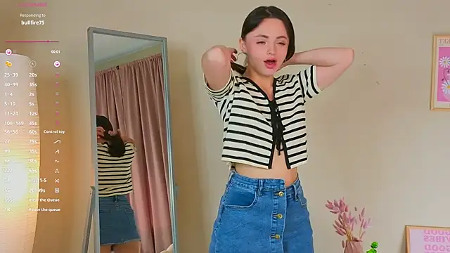 OliviaKis  online show from October 2025 08:02:02 AM