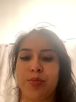 amberbakee online show from December 2025 02:46:02 PM