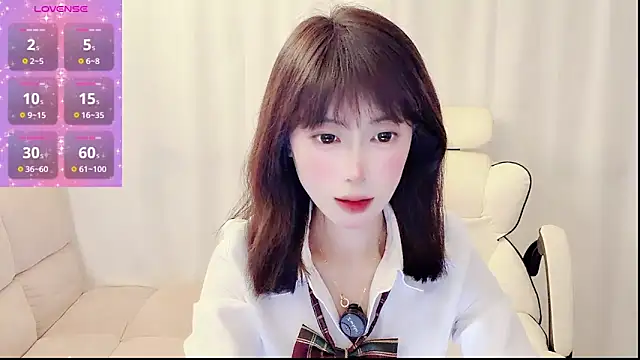 yuanbao a online show from February 2026 12:26:01 PM