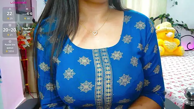 WildDimpi 0 online show from October 2025 05:37:01 AM