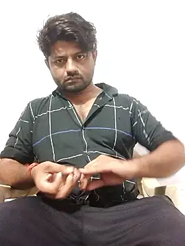 Snapshot of urhotboymeet chatting on October 2025 05:47:02 PM urhotboymeet online show from October 2025 05:47:02 PM