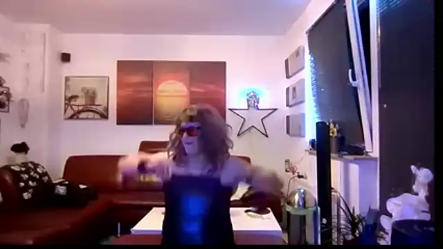 hellgirl1980 online show from April 2026 02:03:02 AM