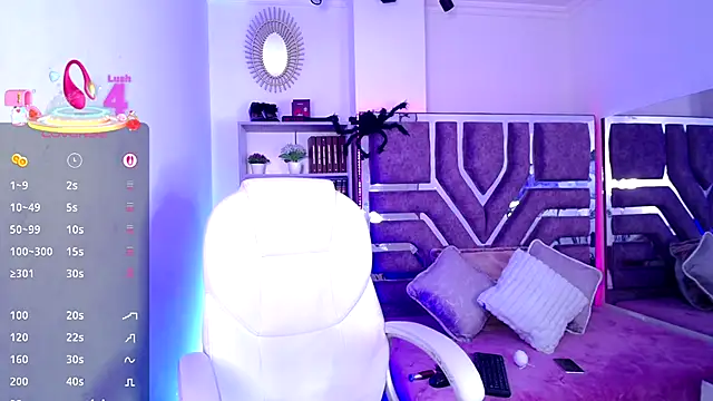 Eva Walker  online show from October 2025 06:14:02 AM