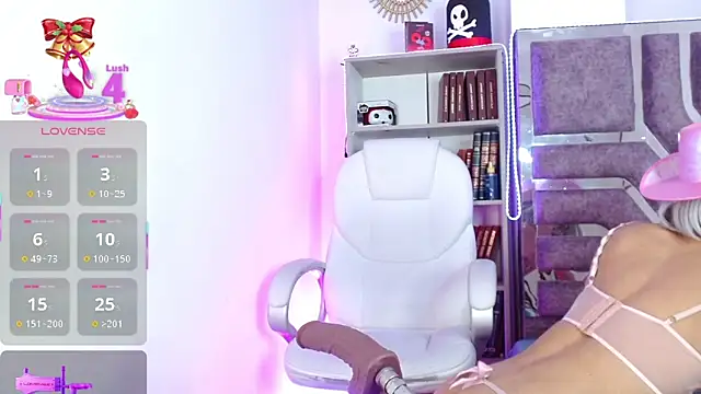 Eva Walker  online show from November 2025 06:01:01 AM