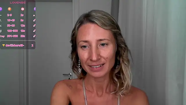 Paevoa online show from November 2025 03:12:02 PM