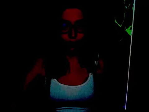 Snapshot of loveHeidi chatting on June 2026 04:34:01 AM loveHeidi online show from June 2026 04:34:01 AM