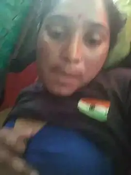 Snapshot of Hot_cupal chatting on September 2025 06:03:01 AM Hot cupal online show from September 2025 06:03:01 AM