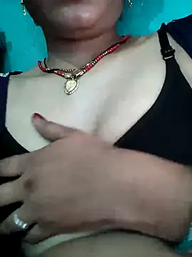 Snapshot of Hot_cupal chatting on September 2025 05:00:02 AM Hot cupal online show from September 2025 05:00:02 AM