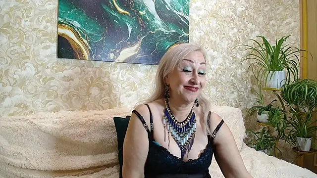 Snapshot of _Sara__Smith_ chatting on October 2025 04:12:01 AM Sara Smith online show from October 2025 04:12:01 AM