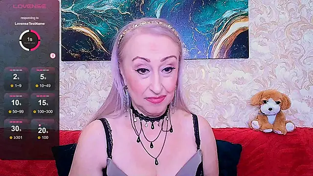 Snapshot of _Sara__Smith_ chatting on June 2026 05:11:01 AM Sara Smith online show from June 2026 05:11:01 AM
