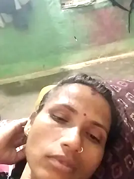 Snapshot of KIRTI12_HOT chatting on September 2025 04:10:02 PM KIRTI12 HOT online show from September 2025 04:10:02 PM