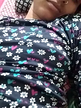 Snapshot of KIRTI12_HOT chatting on September 2025 03:49:01 PM KIRTI12 HOT online show from September 2025 03:49:01 PM