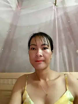Yumyum kiw online show from September 2025 05:42:01 AM