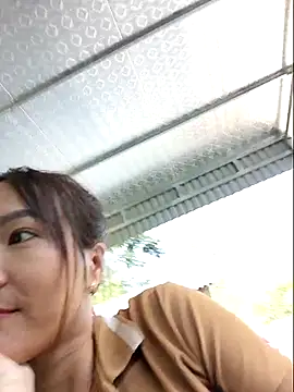 Snapshot of Yumyum_kiw chatting on November 2025 03:07:01 AM Yumyum kiw online show from November 2025 03:07:01 AM