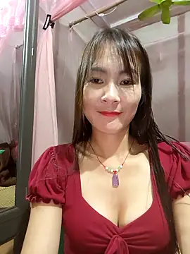 Snapshot of Yumyum_kiw chatting on November 2025 12:05:01 PM Yumyum kiw online show from November 2025 12:05:01 PM