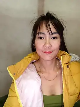 Snapshot of Yumyum_kiw chatting on November 2025 12:44:02 AM Yumyum kiw online show from November 2025 12:44:02 AM