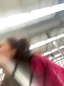 icy pisces online show from December 2025 02:32:02 PM