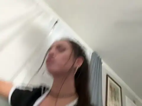 icy pisces online show from February 2026 07:40:01 AM