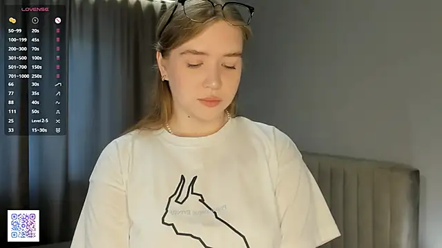 AlinaSollman online show from September 2025 04:39:02 AM