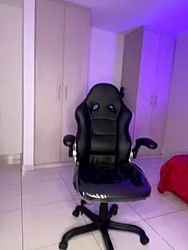 SofiaLust Eup online show from October 2025 03:56:02 AM